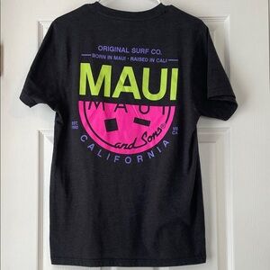 Maui and Sons Graphic Tee Short Sleeve Size Medium